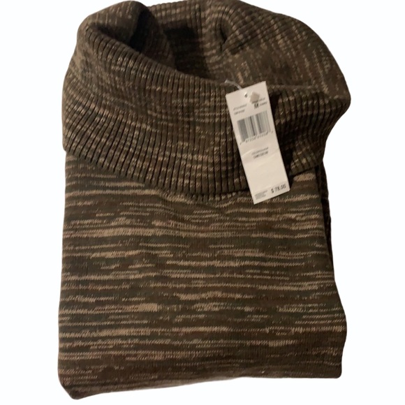 Eight eight eight Cowl Neck Tunic Sweater Dress - Picture 13 of 14